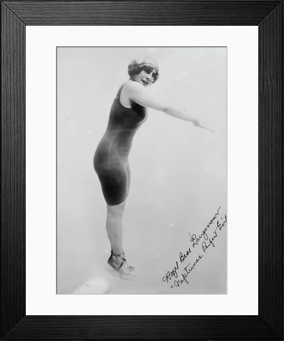 Framed Print : Hazel Bess Laugenour [i.e. Laugenour] Neptunes Perfect Girl, between c1910 and c1915. Creator: Bain News Service