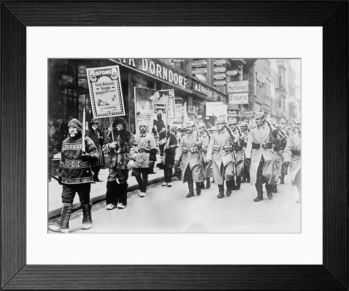 Framed Print : Leipzig during annual fair, 1915. Creator: Bain News Service Framed Print : Leipzig during annual fair, 1915. Creator: Bain News Service