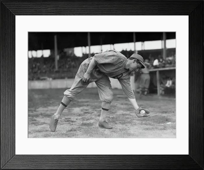 Framed Print : Chisson, A's, between c1910 and c1915. Creator: Bain News Service Framed Print : Chisson, A's, between c1910 and c1915. Creator: Bain News Service