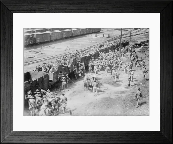 Framed Print : Sending reinforcements to water works Vera Cruz, 1914. Creator: Bain News Service Framed Print : Sending reinforcements to water works Vera Cruz, 1914. Creator: Bain News Service