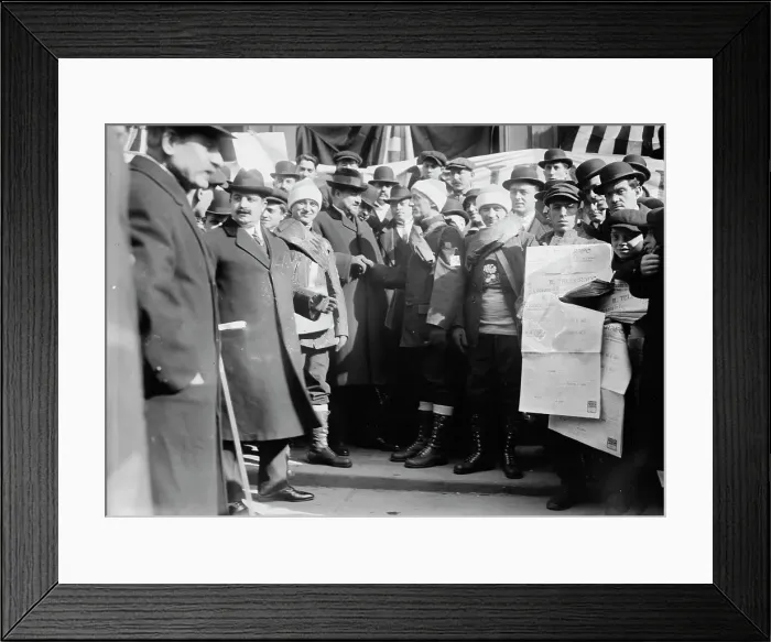 Framed Print : N.Y. -- Frisco Walkers, between c1910 and c1915. Creator: Bain News Service Framed Print : N.Y. -- Frisco Walkers, between c1910 and c1915. Creator: Bain News Service