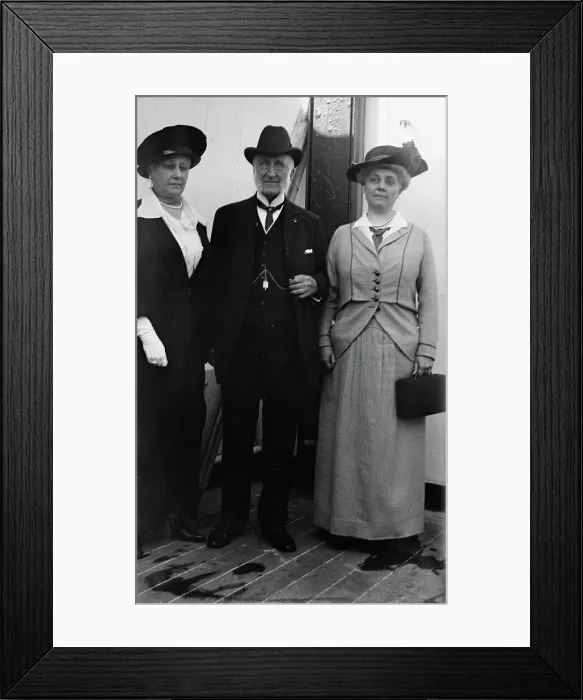 Framed Print : Mrs. Von Andre -- C.M. Depew and wife, between c1910 and c1915. Creator: Bain News Service Framed Print : Mrs. Von Andre -- C.M. Depew and wife, between c1910 and c1915. Creator: Bain News Service
