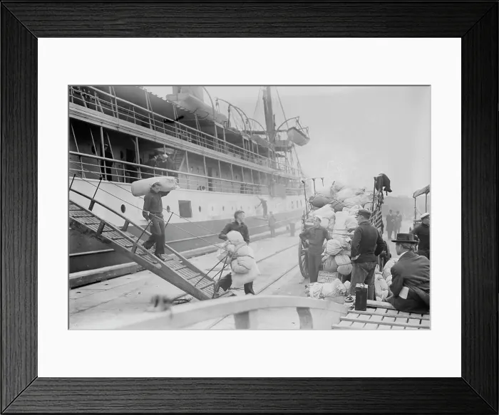 Framed Print : Taking Luggage off Solace, 1914. Creator: Bain News Service Framed Print : Taking Luggage off Solace, 1914. Creator: Bain News Service