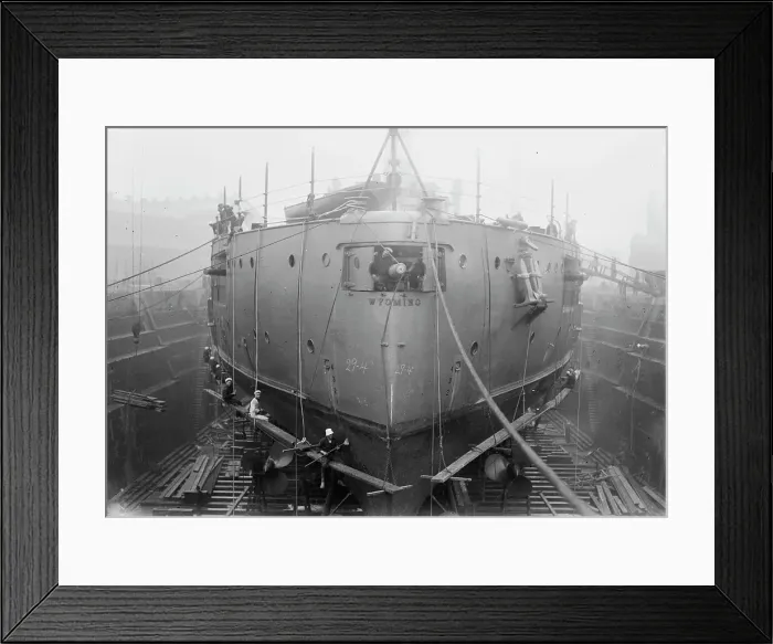 Framed Print : WYOMING in dock, between c1910 and c1915. Creator: Bain News Service Framed Print : WYOMING in dock, between c1910 and c1915. Creator: Bain News Service