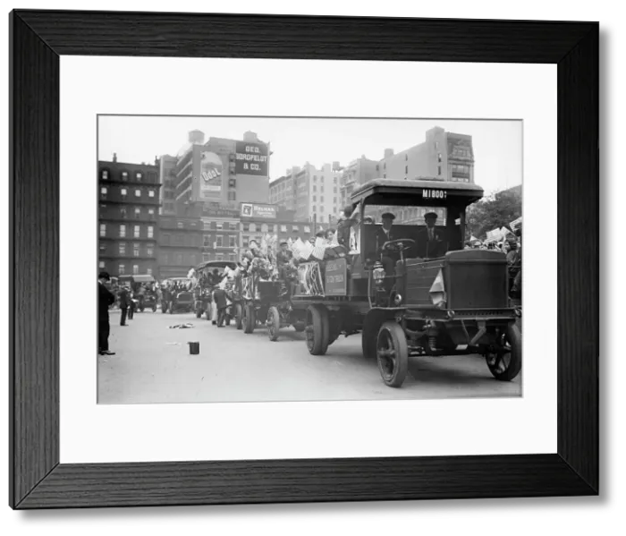 Framed Print : Orphans going to Coney Island in Autos, 1911. Creator: Bain News Service Framed Print : Orphans going to Coney Island in Autos, 1911. Creator: Bain News Service
