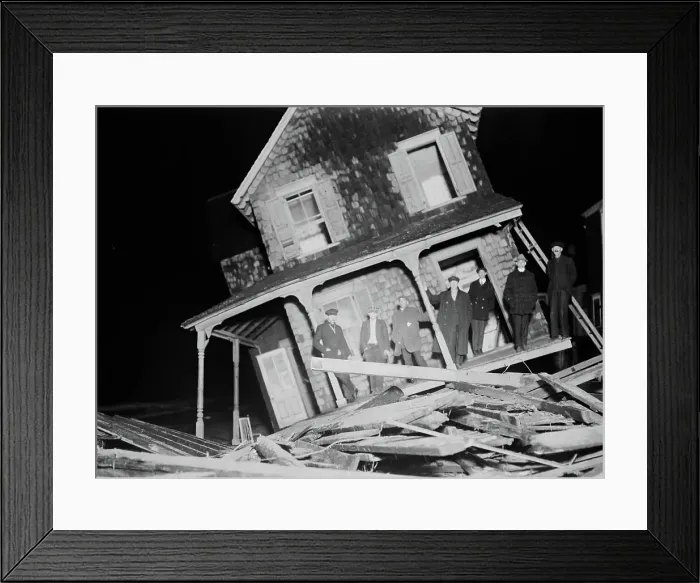 Framed Print : Seabright - Wrecked cottage, 1914. Creator: Bain News Service Framed Print : Seabright - Wrecked cottage, 1914. Creator: Bain News Service
