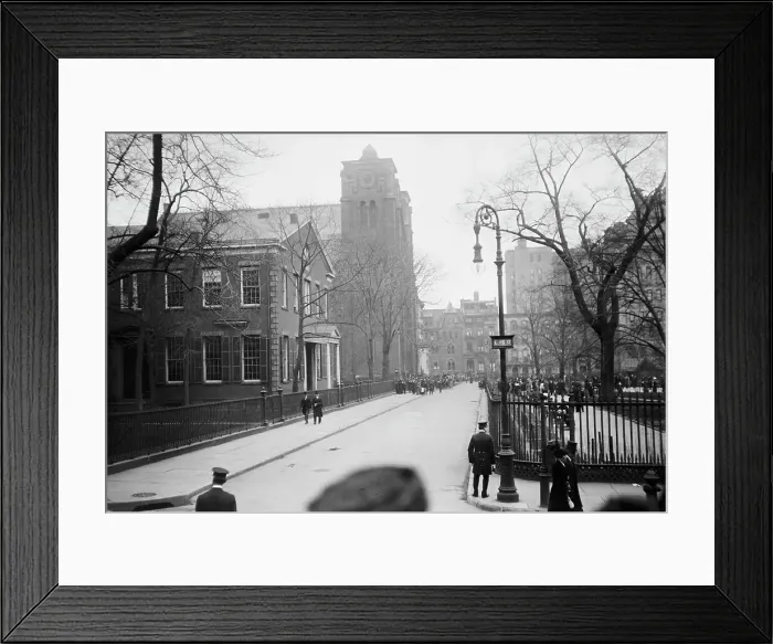 Framed Print : Stuyvesant Sq. - St. George's at time of Morgan funeral, 1913. Creator: Bain News Service Framed Print : Stuyvesant Sq. - St. George's at time of Morgan funeral, 1913. Creator: Bain News Service