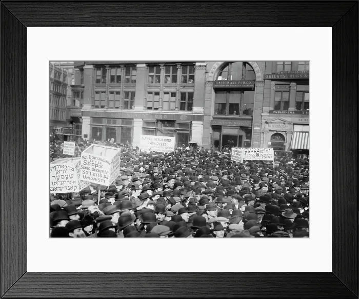 Framed Print : May Day 13, strikers in Union Square, 1913. Creator: Bain News Service Framed Print : May Day 13, strikers in Union Square, 1913. Creator: Bain News Service