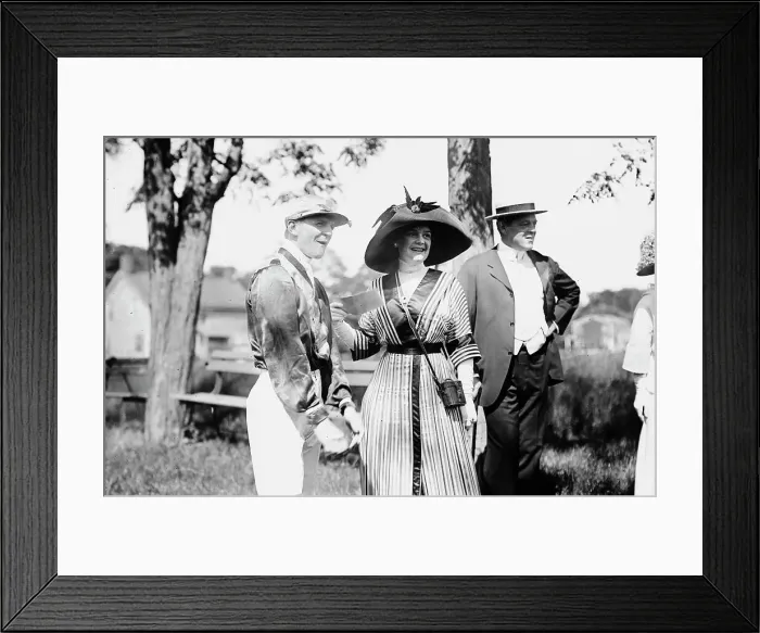 Framed Print : Mrs. Payne Whitney, 1911. Creator: Bain News Service Framed Print : Mrs. Payne Whitney, 1911. Creator: Bain News Service