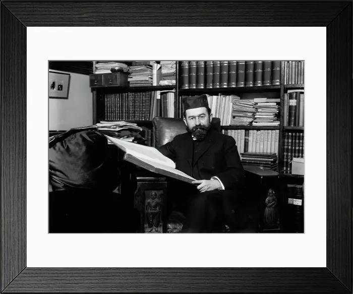 Framed Print : Rabbi Hertz, 1913?. Creator: Bain News Service Framed Print : Rabbi Hertz, 1913?. Creator: Bain News Service
