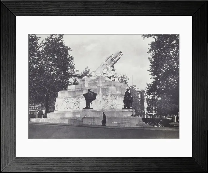 Framed Print : Royal Artillery Memorial. From the album: Photograph album - London, 1920s. Creator: Harry Moult Framed Print : Royal Artillery Memorial. From the album: Photograph album - London, 1920s. Creator: Harry Moult