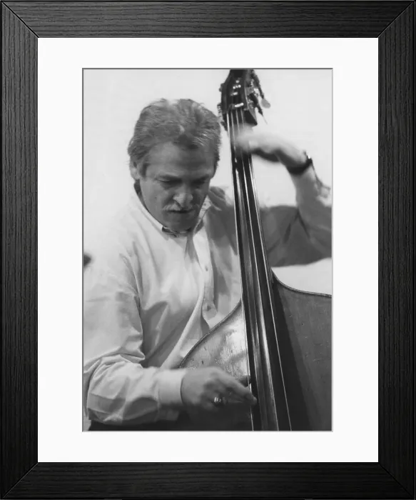 Framed Print : Pete Morgan, Bulls Head, Barnes, London, 1994. Creator: Brian Foskett Framed Print : Pete Morgan, Bulls Head, Barnes, London, 1994. Creator: Brian Foskett
