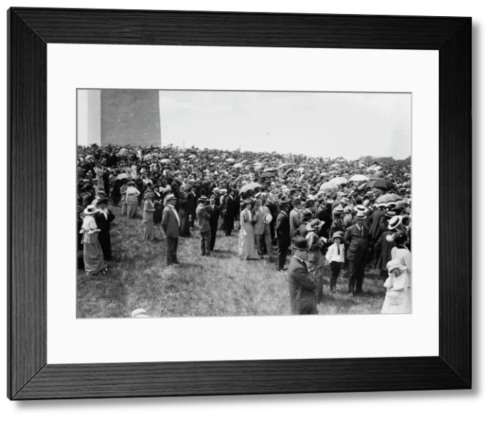 Framed Print : Field Mass, Wash. 1914. Creator: Bain News Service Framed Print : Field Mass, Wash. 1914. Creator: Bain News Service