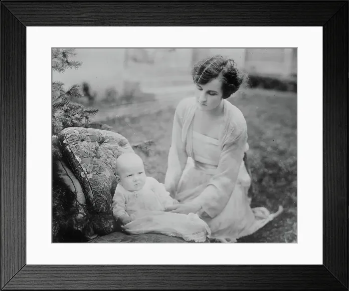 Framed Print : Florence Appleton Dodd, between c1915 and c1920. Creator: Bain News Service