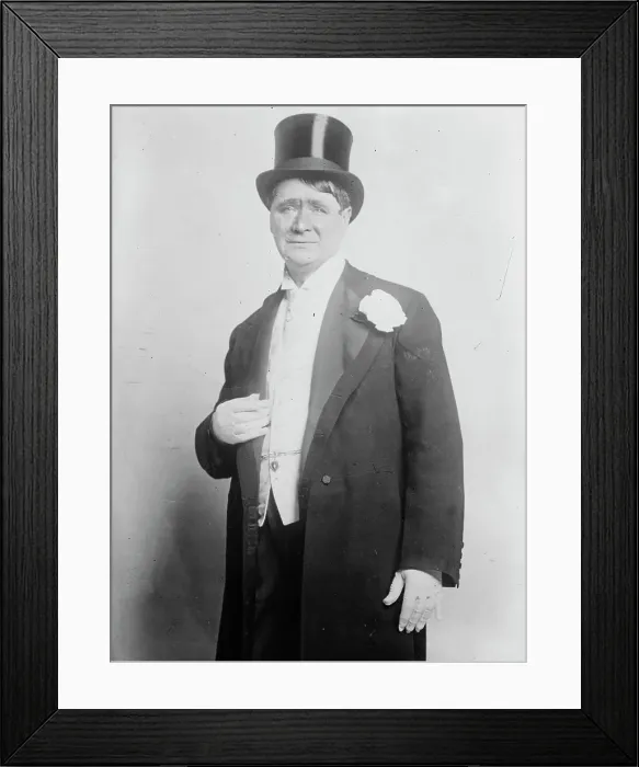 Framed Print : Edm. Gurney - Alfred Doolittle in Pygmallion, between c1910 and c1915. Creator: Bain News Service Framed Print : Edm. Gurney - Alfred Doolittle in Pygmallion, between c1910 and c1915. Creator: Bain News Service