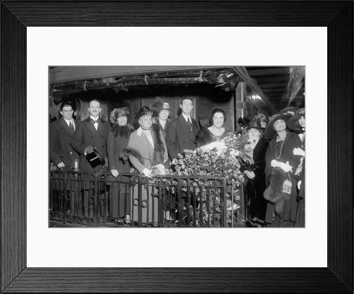 Framed Print : Farrar, between c1915 and c1920. Creator: Bain News Service Framed Print : Farrar, between c1915 and c1920. Creator: Bain News Service