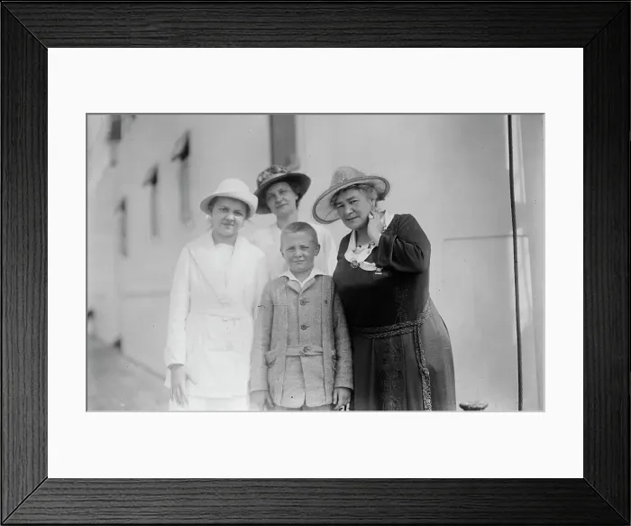 Framed Print : Ernestine Schumann-Heink & her son's family, 1919. Creator: Bain News Service Framed Print : Ernestine Schumann-Heink & her son's family, 1919. Creator: Bain News Service