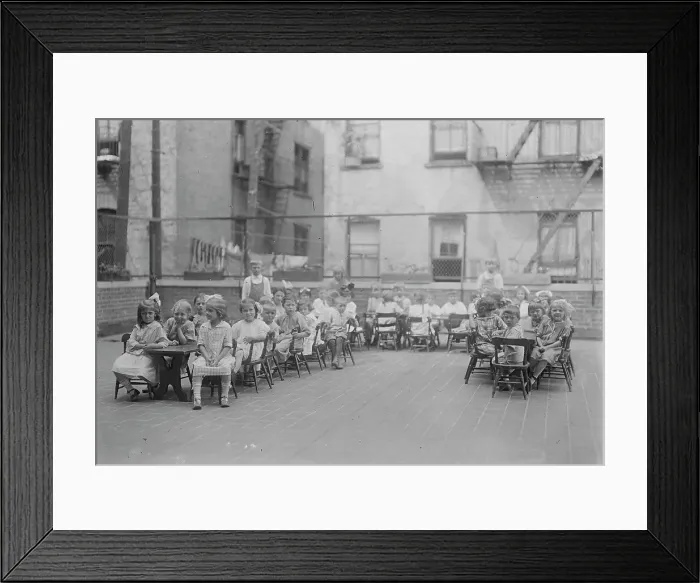 Framed Print : Roof, Lenox Hill Settlement, between c1915 and c1920. Creator: Bain News Service Framed Print : Roof, Lenox Hill Settlement, between c1915 and c1920. Creator: Bain News Service