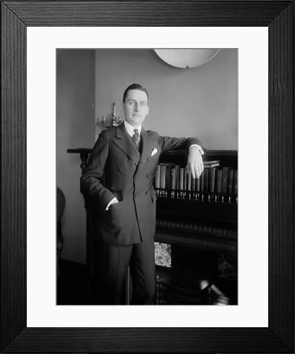 Framed Print : Shaw, between c1915 and c1920. Creator: Bain News Service Framed Print : Shaw, between c1915 and c1920. Creator: Bain News Service