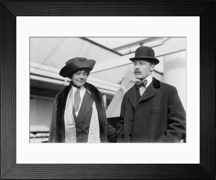 Framed Print : Lady Alan Johnstone, Amos Pinchot, between c1910 and c1915. Creator: Bain News Service