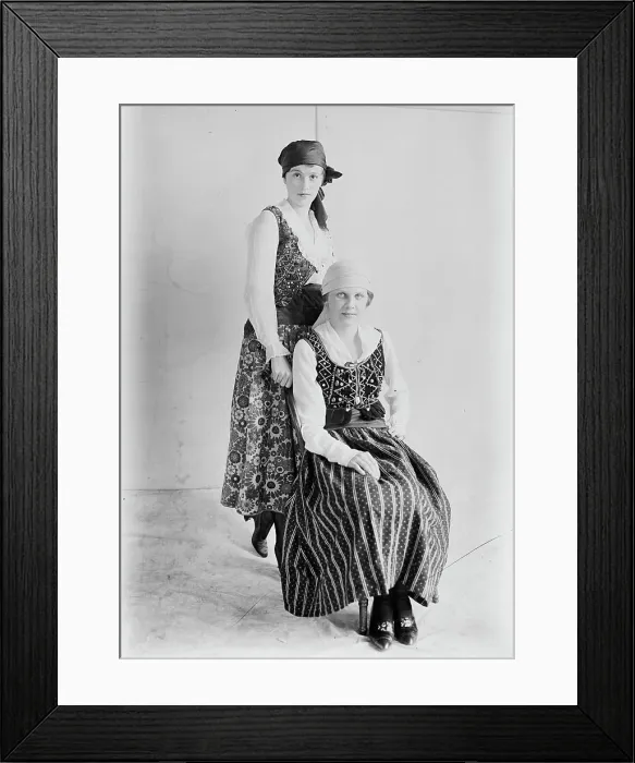 Framed Print : Sylvia Wigglesworth, C. DePue, between c1915 and c1920. Creator: Bain News Service Framed Print : Sylvia Wigglesworth, C. DePue, between c1915 and c1920. Creator: Bain News Service
