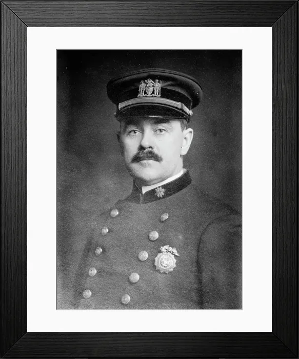 Framed Print : Ins. Hussey, between c1910 and c1915. Creator: Bain News Service Framed Print : Ins. Hussey, between c1910 and c1915. Creator: Bain News Service