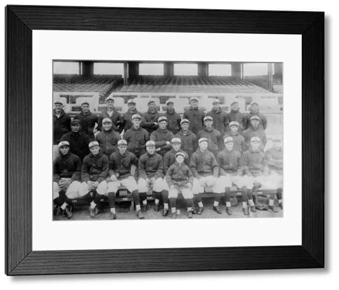 Framed Print : Cincinnati NL team (baseball), 1913. Creator: Bain News Service Framed Print : Cincinnati NL team (baseball), 1913. Creator: Bain News Service