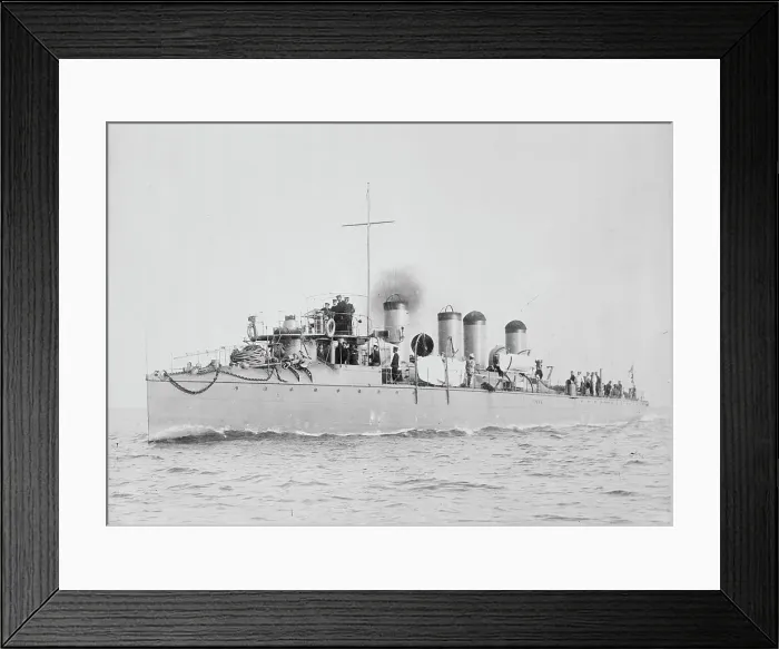 Framed Print : Kasumi, Japan, between c1910 and c1915. Creator: Bain News Service Framed Print : Kasumi, Japan, between c1910 and c1915. Creator: Bain News Service