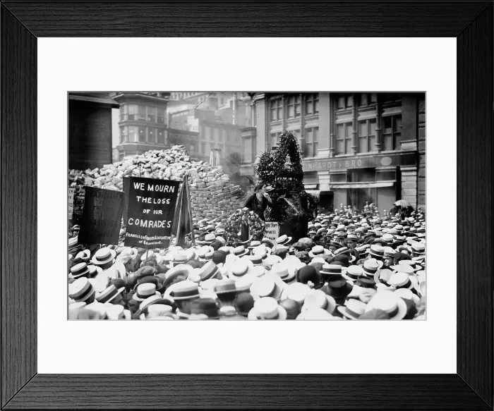 Framed Print : Becky Edelson and Louise Berger, 1914. Creator: Bain News Service Framed Print : Becky Edelson and Louise Berger, 1914. Creator: Bain News Service