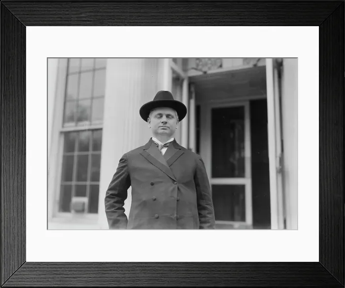 Framed Print : Senator Thomas Gore, between c1910 and c1915. Creator: Bain News Service Framed Print : Senator Thomas Gore, between c1910 and c1915. Creator: Bain News Service