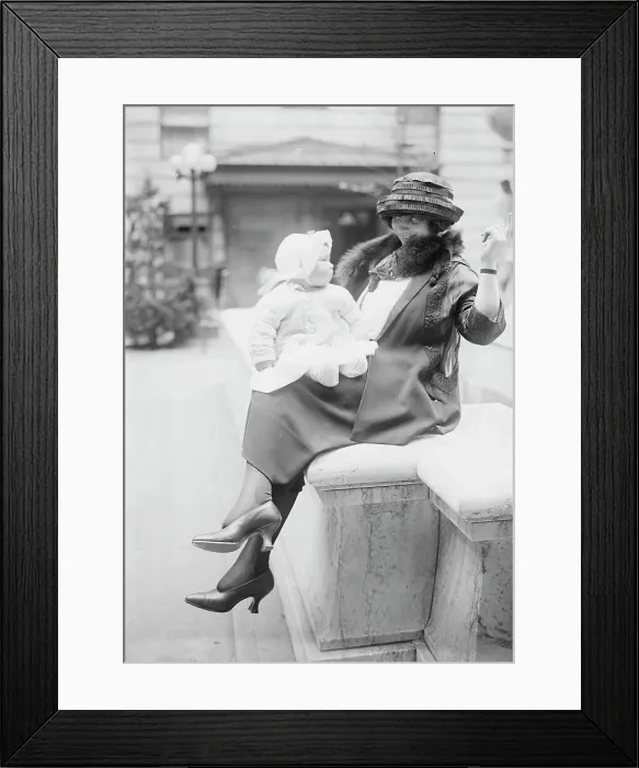 Framed Print : Sophie Braslau, between c1915 and c1920. Creator: Bain News Service Framed Print : Sophie Braslau, between c1915 and c1920. Creator: Bain News Service