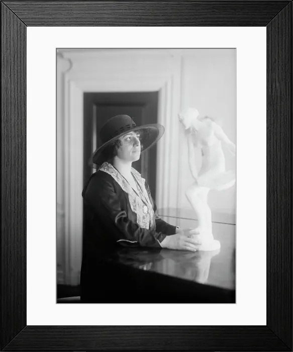 Framed Print : Sophie Braslau, between c1915 and c1920. Creator: Bain News Service Framed Print : Sophie Braslau, between c1915 and c1920. Creator: Bain News Service