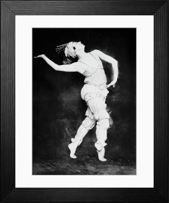 Framed Print : Thamar Karsarvina, between c1910 and c1915. Creator: Bain News Service Framed Print : Thamar Karsarvina, between c1910 and c1915. Creator: Bain News Service