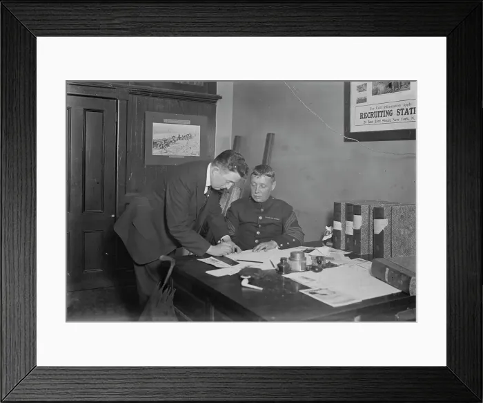 Framed Print : Recruiting Marines, between c1915 and c1920. Creator: Bain News Service Framed Print : Recruiting Marines, between c1915 and c1920. Creator: Bain News Service