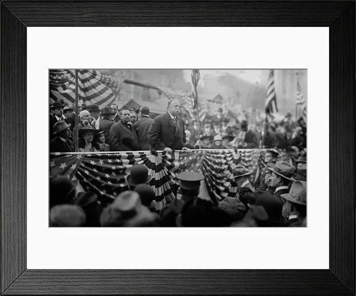 Framed Print : W.H. Taft, 1916. Creator: Bain News Service Framed Print : W.H. Taft, 1916. Creator: Bain News Service