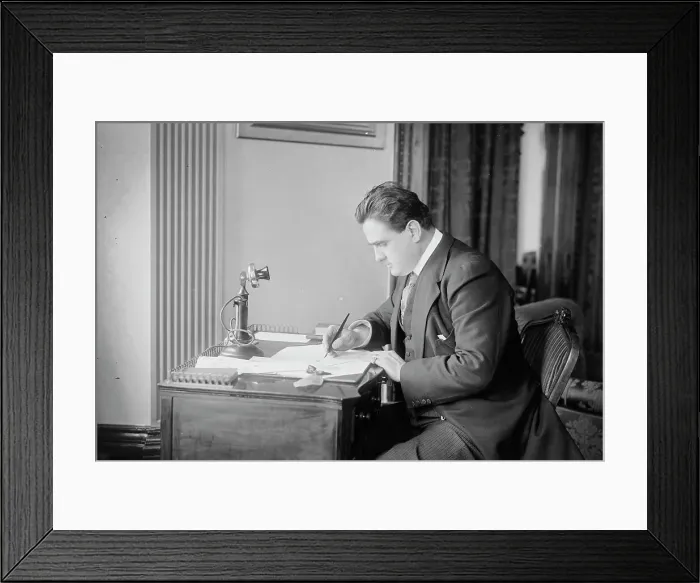 Framed Print : Riccardo Stracciari, between c1915 and c1920. Creator: Bain News Service Framed Print : Riccardo Stracciari, between c1915 and c1920. Creator: Bain News Service