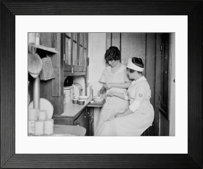 Framed Print : Margaret Romaine, between c1915 and c1920. Creator: Bain News Service Framed Print : Margaret Romaine, between c1915 and c1920. Creator: Bain News Service