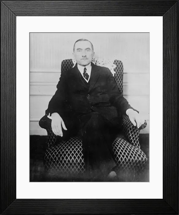Framed Print : Roman Dmowsky, between c1915 and c1920. Creator: Bain News Service Framed Print : Roman Dmowsky, between c1915 and c1920. Creator: Bain News Service