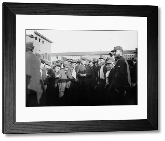 Framed Print : Warden Osborne & prisoners, between c1910 and c1915. Creator: Bain News Service Framed Print : Warden Osborne & prisoners, between c1910 and c1915. Creator: Bain News Service