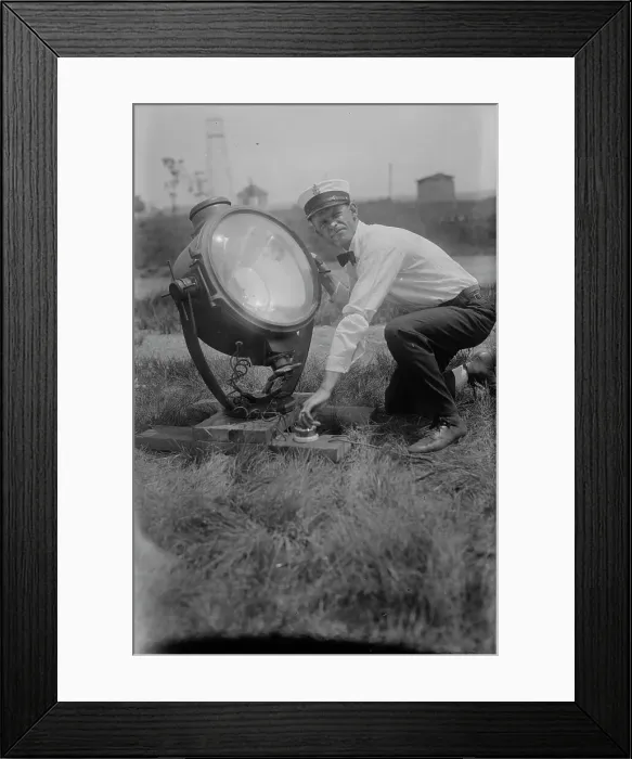 Framed Print : Searchlight, Mineola, 1919. Creator: Bain News Service Framed Print : Searchlight, Mineola, 1919. Creator: Bain News Service