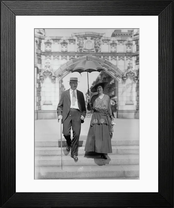 Framed Print : William Wheeler & wife, between c1915 and c1920. Creator: Bain News Service Framed Print : William Wheeler & wife, between c1915 and c1920. Creator: Bain News Service