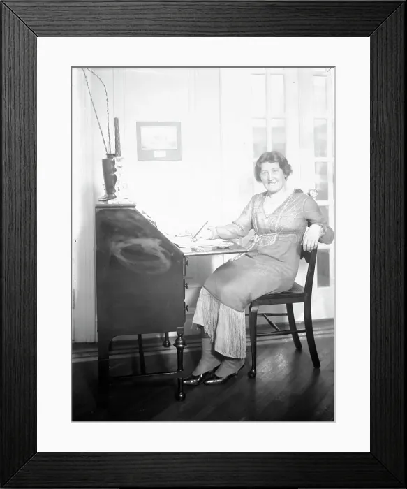 Framed Print : Christie, between c1915 and c1920. Creator: Bain News Service Framed Print : Christie, between c1915 and c1920. Creator: Bain News Service