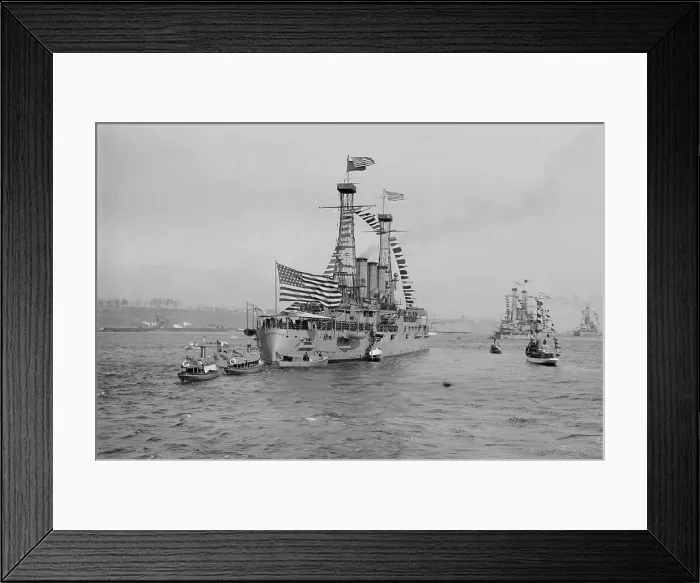 Framed Print : CONNECTICUT & MAYFLOWER, between c1910 and c1915. Creator: Bain News Service Framed Print : CONNECTICUT & MAYFLOWER, between c1910 and c1915. Creator: Bain News Service