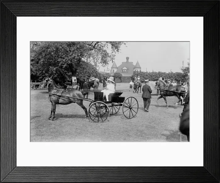 Framed Print : Connie Regan & Glorious Me, 1918. Creator: Bain News Service Framed Print : Connie Regan & Glorious Me, 1918. Creator: Bain News Service