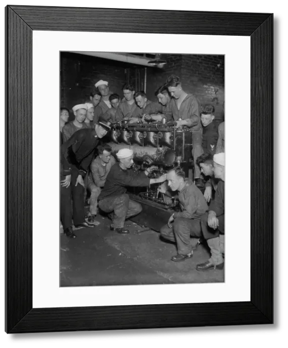 Framed Print : Assembling main engine, between c1915 and c1920. Creator: Bain News Service Framed Print : Assembling main engine, between c1915 and c1920. Creator: Bain News Service