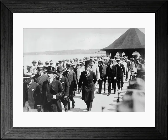 Framed Print : Diplomats at Mt. Vernon, 1916. Creator: Bain News Service Framed Print : Diplomats at Mt. Vernon, 1916. Creator: Bain News Service