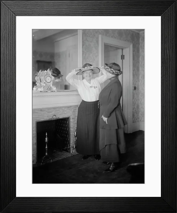 Framed Print : Heink, between c1915 and c1920. Creator: Bain News Service Framed Print : Heink, between c1915 and c1920. Creator: Bain News Service