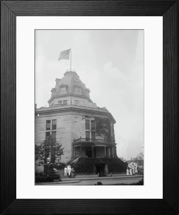 Framed Print : Entrance, Nurses School, between c1915 and c1920. Creator: Bain News Service Framed Print : Entrance, Nurses School, between c1915 and c1920. Creator: Bain News Service
