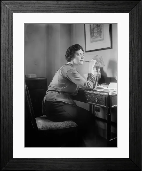 Framed Print : Alice Gentle, between c1915 and c1920. Creator: Bain News Service Framed Print : Alice Gentle, between c1915 and c1920. Creator: Bain News Service