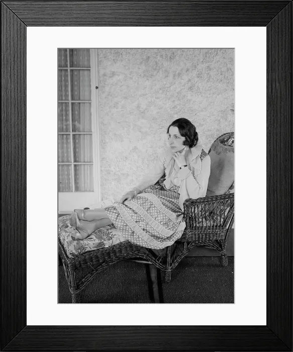 Framed Print : Galli-Curci, between c1915 and c1920. Creator: Bain News Service Framed Print : Galli-Curci, between c1915 and c1920. Creator: Bain News Service